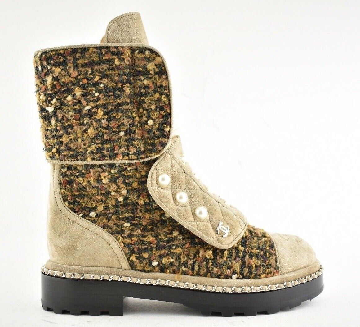 Chanel 18K Citizen Brown Beige Green Tweed CC Chain Pearl Combat