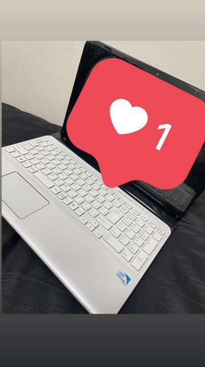 Laptop SONY VAIO E SVE15113FJW Used Bluetooth Windows10 Silver