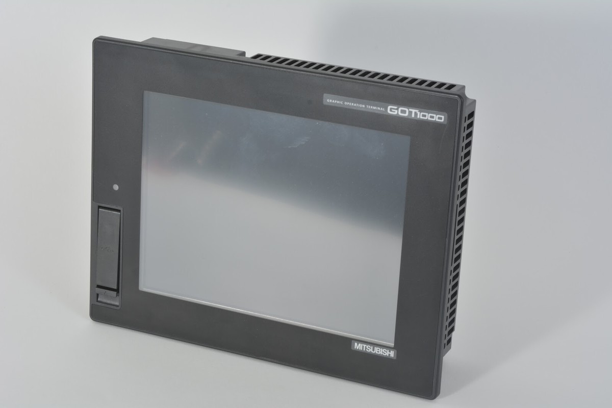 三菱 グラフィックオペレーションターミナル A951GOT-LBD DC24V 三菱