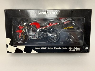 スポーツ MINICHANPS 1/12 YAMAHA YZR-M1 2005 $_57.JPG?set_id=880000500F