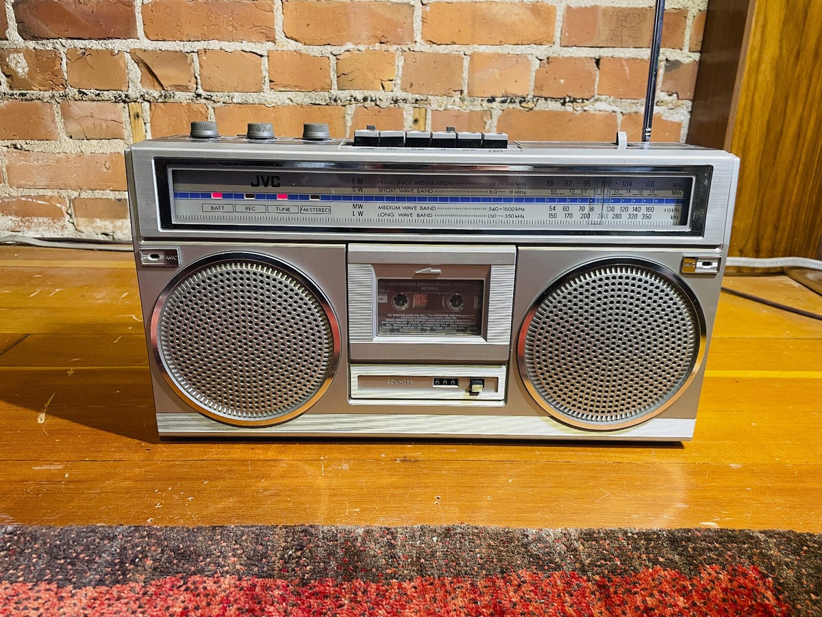 JVC RC-555L Classic '80s Boombox with Bluetooth and Rechargeable