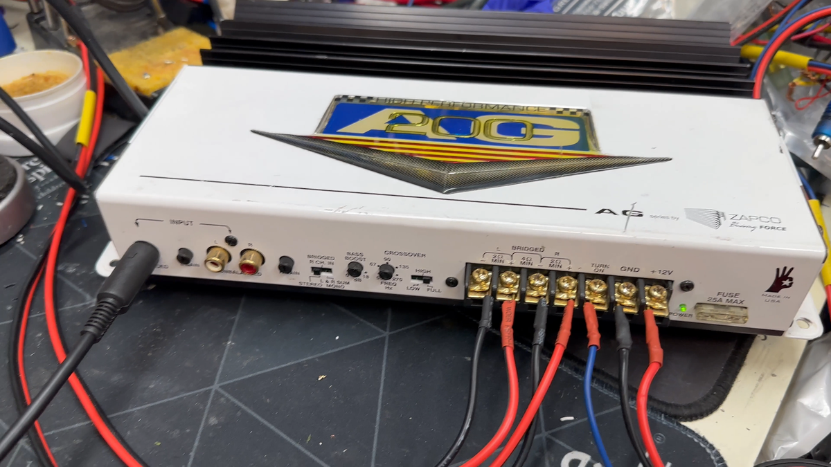 DIN - Metal RCA cable For Zapco Symbilink Amplifiers & Signal