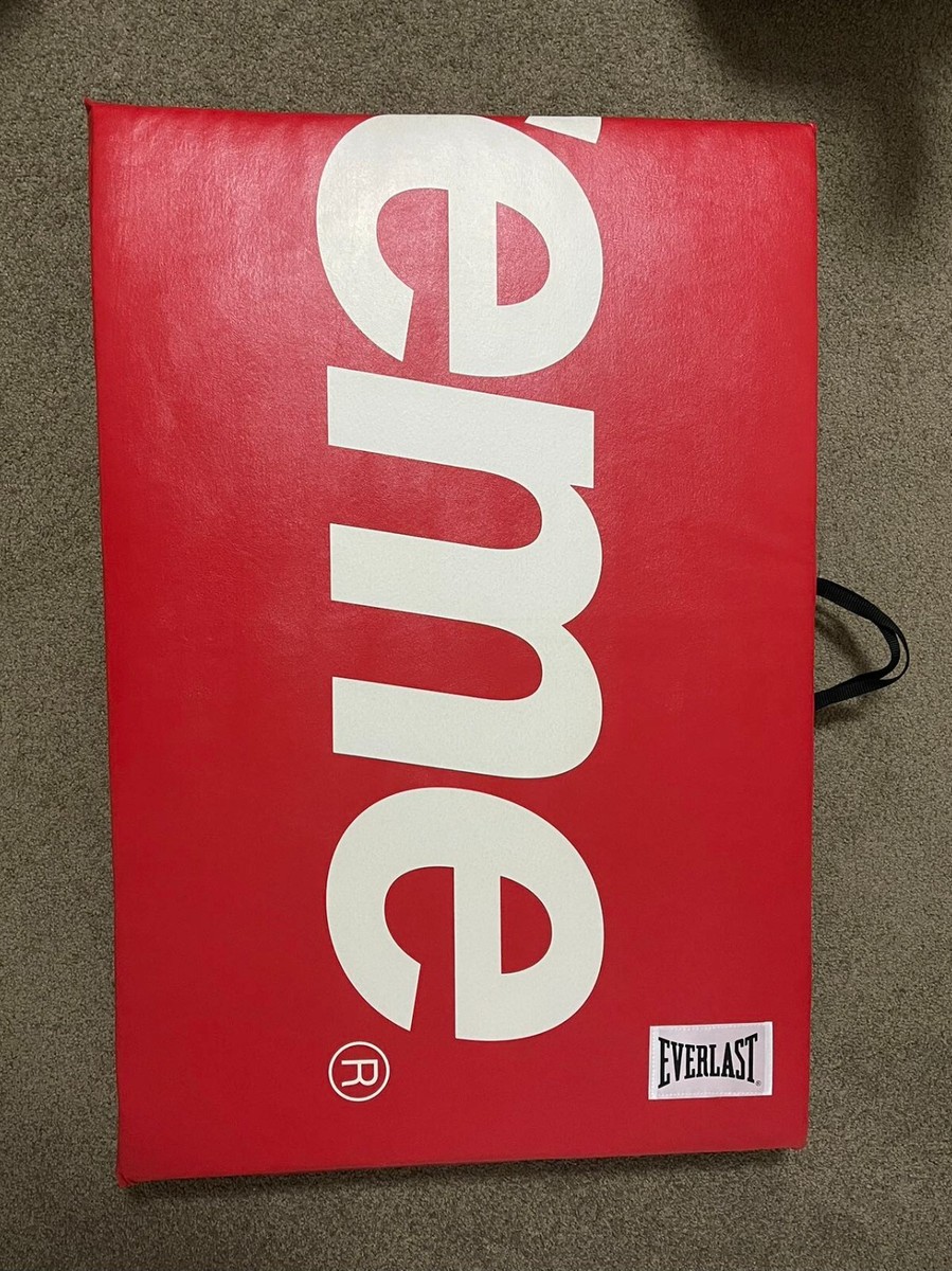 Supreme Everlast Folding Exercise Mat in Red, FW17 - New | eBay