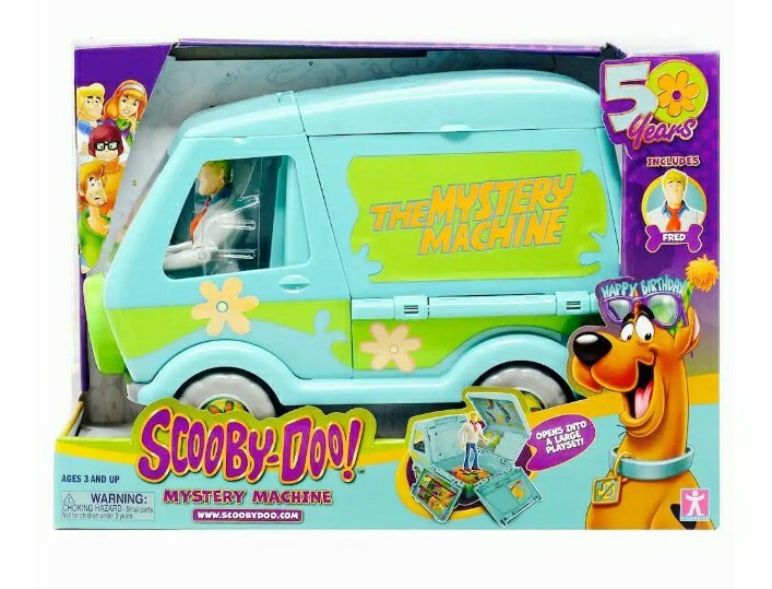 Scooby-Doo Mystery Machine 50th Anniversary Exclusive Includes