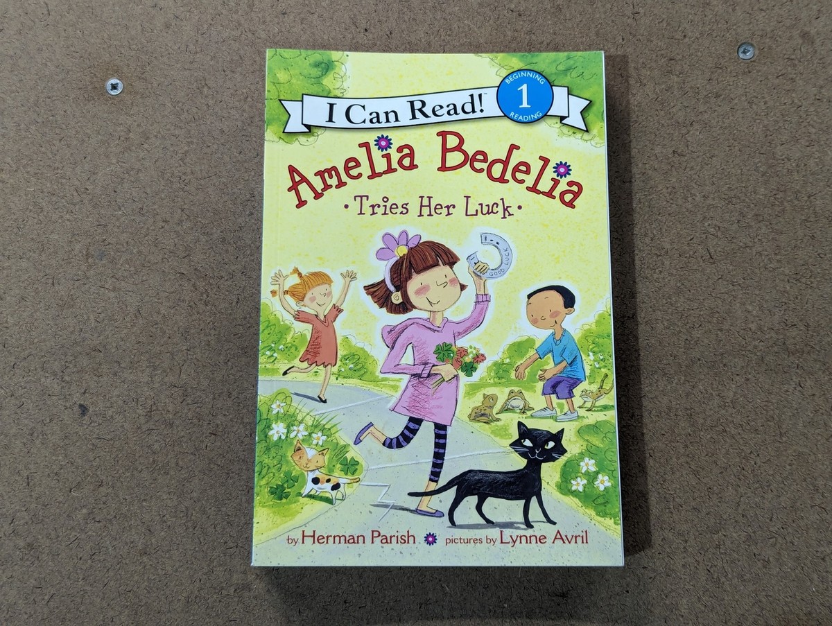 Lot of 10 Amelia Bedelia I Can Read! Books by Peggy Parish Herman