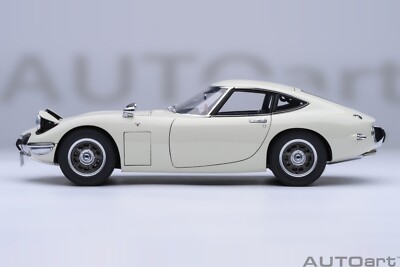 Autoart Toyota 2000GT 1967 (White) 1/18 Scale New Release! | eBay