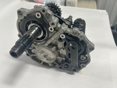 2016-2019 KAWASAKI NINJA ZX-10R OEM TRANSMISSION GEAR ASSEMBLY