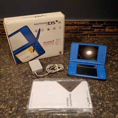 Nintendo DSi XL Handheld System - Midnight Blue CIB, Broken Top