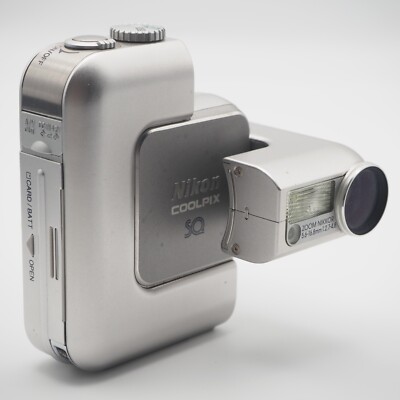 N.Mint] Nikon COOLPIX SQ Digital Compact Camera Silver w/Charger