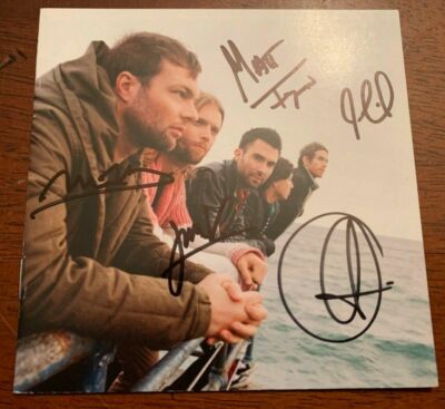 ADAM LEVINE MAROON 5 SIGNED HANDS ALL OVER CD BOOKLET autograph