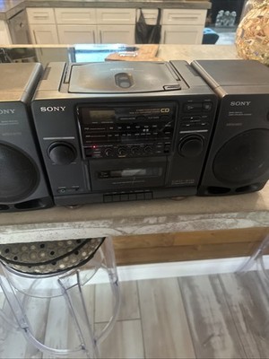 Sony CFD-510 Boombox Mega Bass Potrable Radio/CD/ Cassette Works