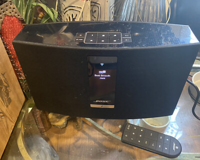 Bose SoundTouch 20 Series III Wireless Music System-Black Bose