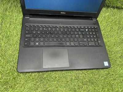 Dell Vostro 15-3568 15.6