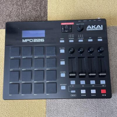 AKAI Professional MPD226 USB MIDI Controller RGB MPC 16 Pads 4