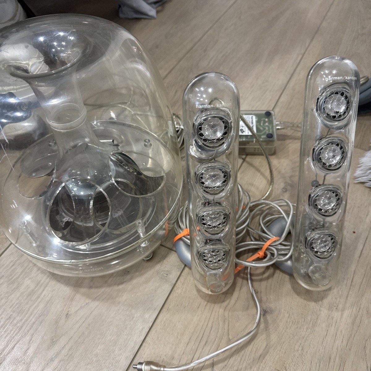 Harmon Kardon SoundSticks Speakers Subwoofer Clear PC Mac Vintage