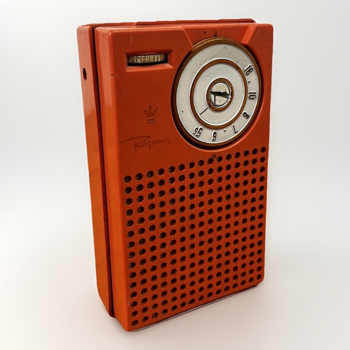 Vintage Regency TR-1 G Transistor Radio 1950s Rare - Coral - For