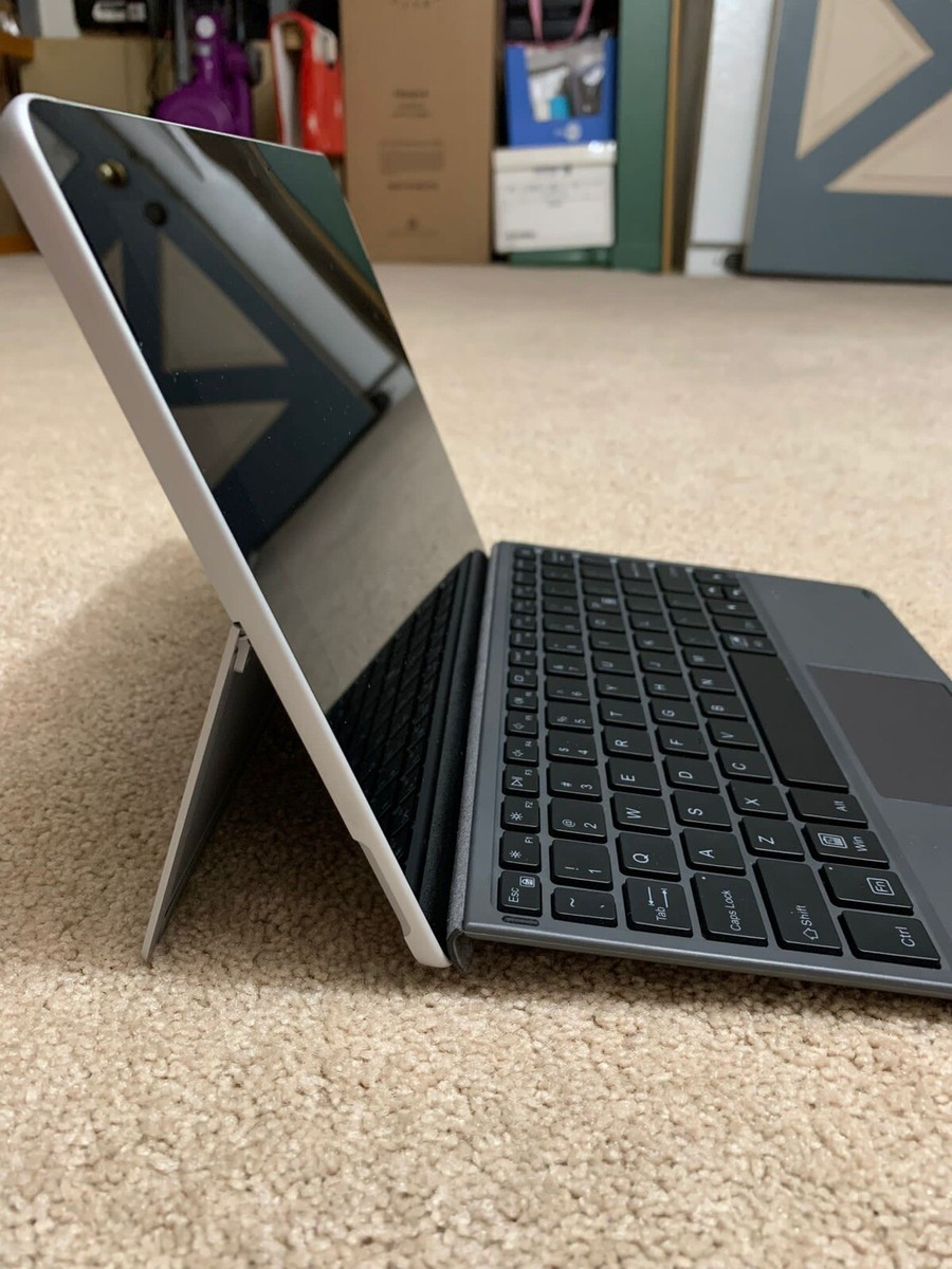 Microsoft Surface Go 1824, 8 GB Go Ram, 128GB W/ Backlit Keyboard