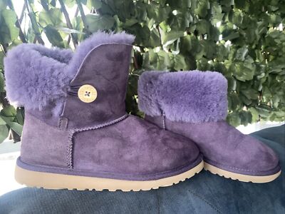 UGG Women's Classic Short Boots Purple Suede Sheepskin Lined 5/35