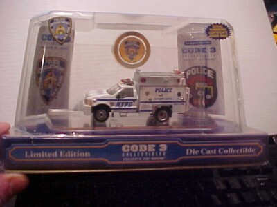 CODE 3 N.Y.P.D. NEW YORK POLICE DEPARTMENT FORD RADIO EMERGENCY