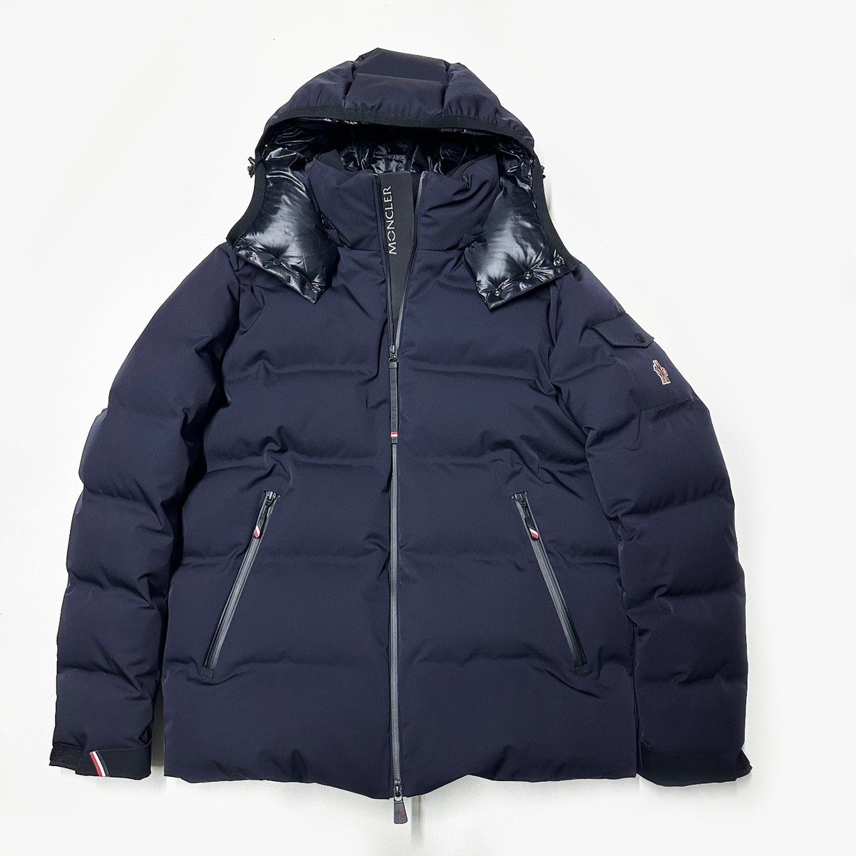 MONCLER MONTGETECH SIZE XL X-LARGE MENS JACKET MENS PUFFER 4