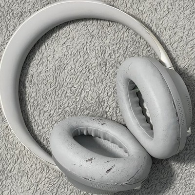 Bose NC700 Silver Wireless Bluetooth Noise Cancelling Over-Ear