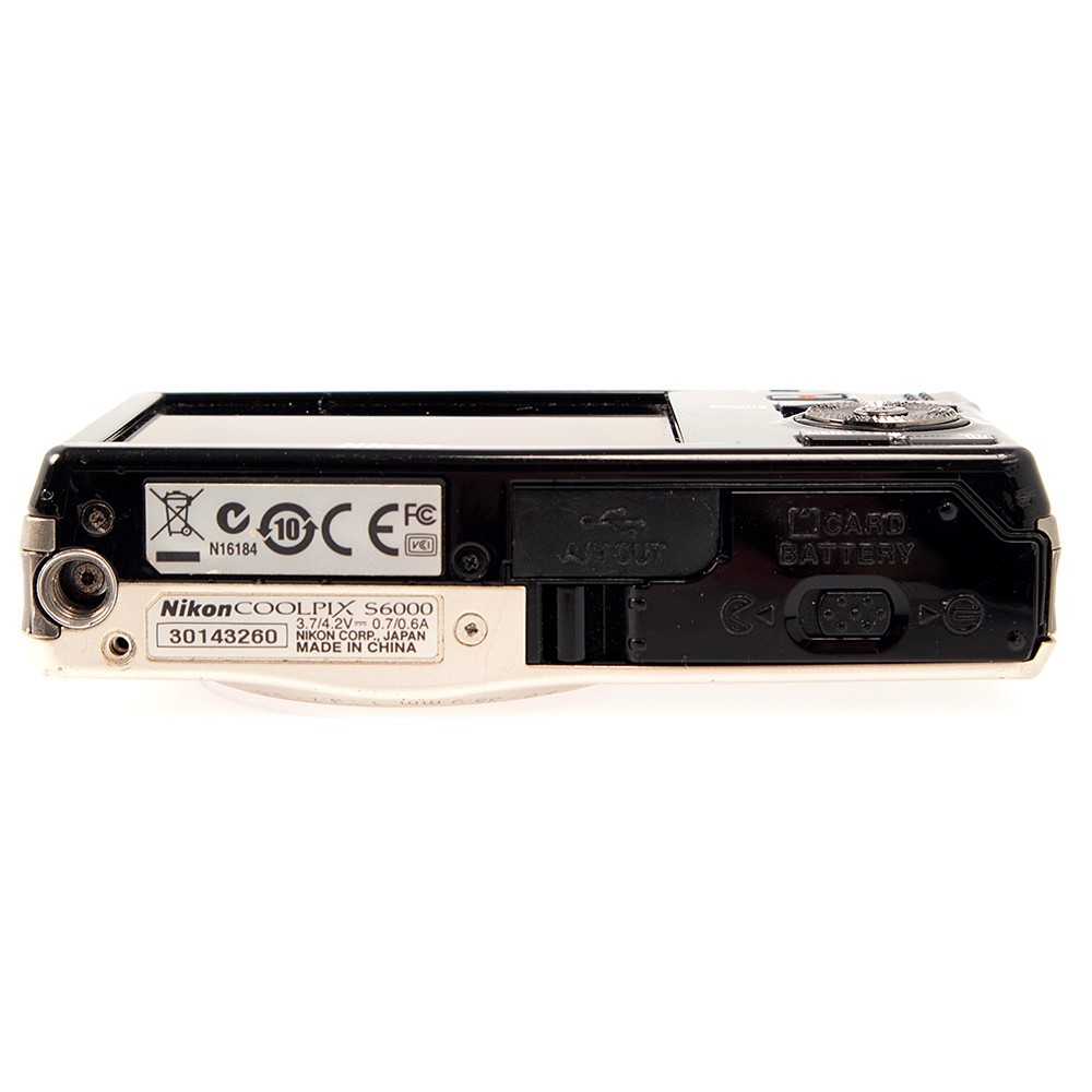 NIKON Coolpix S6000 Digital Camera - 14.2MP / 7x / HD Video - READ