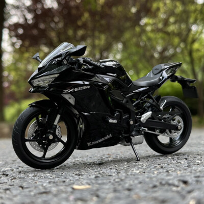 1:12 Scale AOSHIMA Kawasaki Ninja ZX-25R Diecast Model Motorcycle