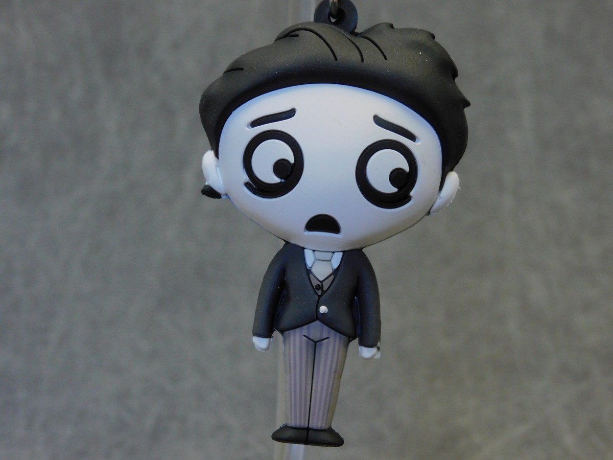Thrills and Chills NEW * Victor Clip * The Corpse Bride Blind Bag