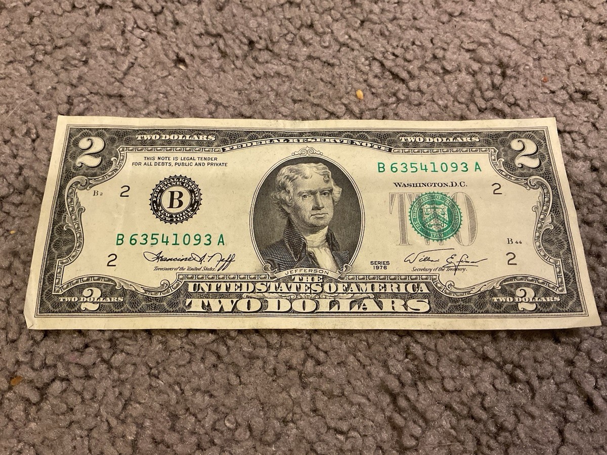 U.S $2 Two Dollar Bill 1976 B Series Low Serial Number Vintage