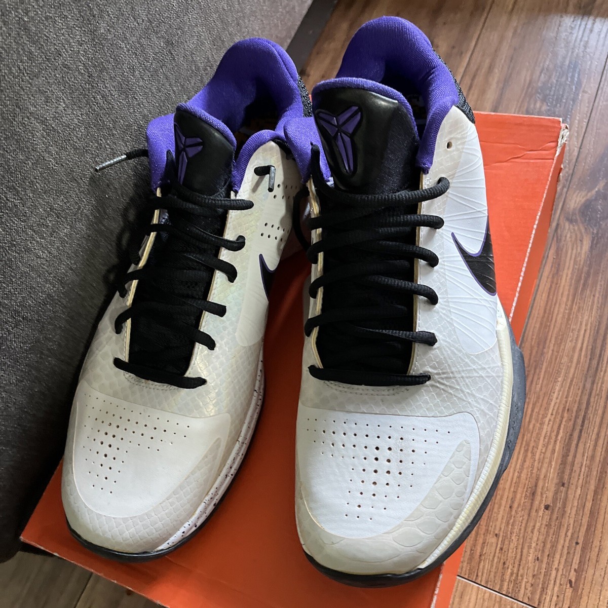 Nike Zoom Kobe 5 V OG Inline White Black Purple 386429-101 Mens