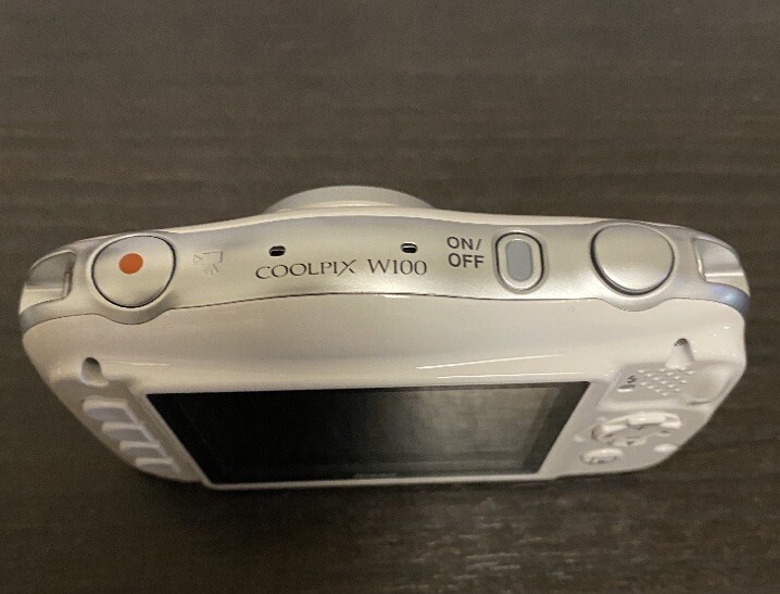 Nikon Coolpix W100 WHITE 13.2MP Water/shockproof 3X OpticalZoom