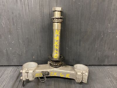 2007-2008 Kawasaki Ninja ZX6R Bottom triple tree suspension bridge