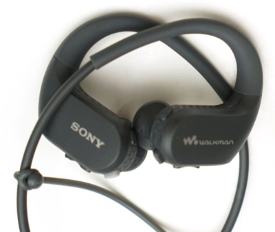 Sony Walkman NW-WS413 4GB Sports Wearable MP3 Black Please Read
