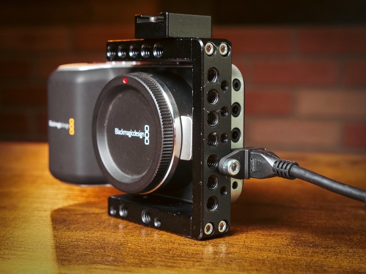 BMPCC Wooden Camera Style HDMI Cable Lock - RARE Original