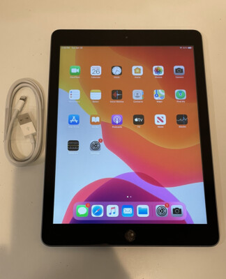 Apple iPad 6th Gen. 32GB, Wi-Fi + Cellular (Unlocked), 9.7in