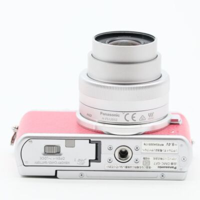Panasonic LUMIX DMC-GF7 Double Zoom Lens Kit - Pink Digital camera