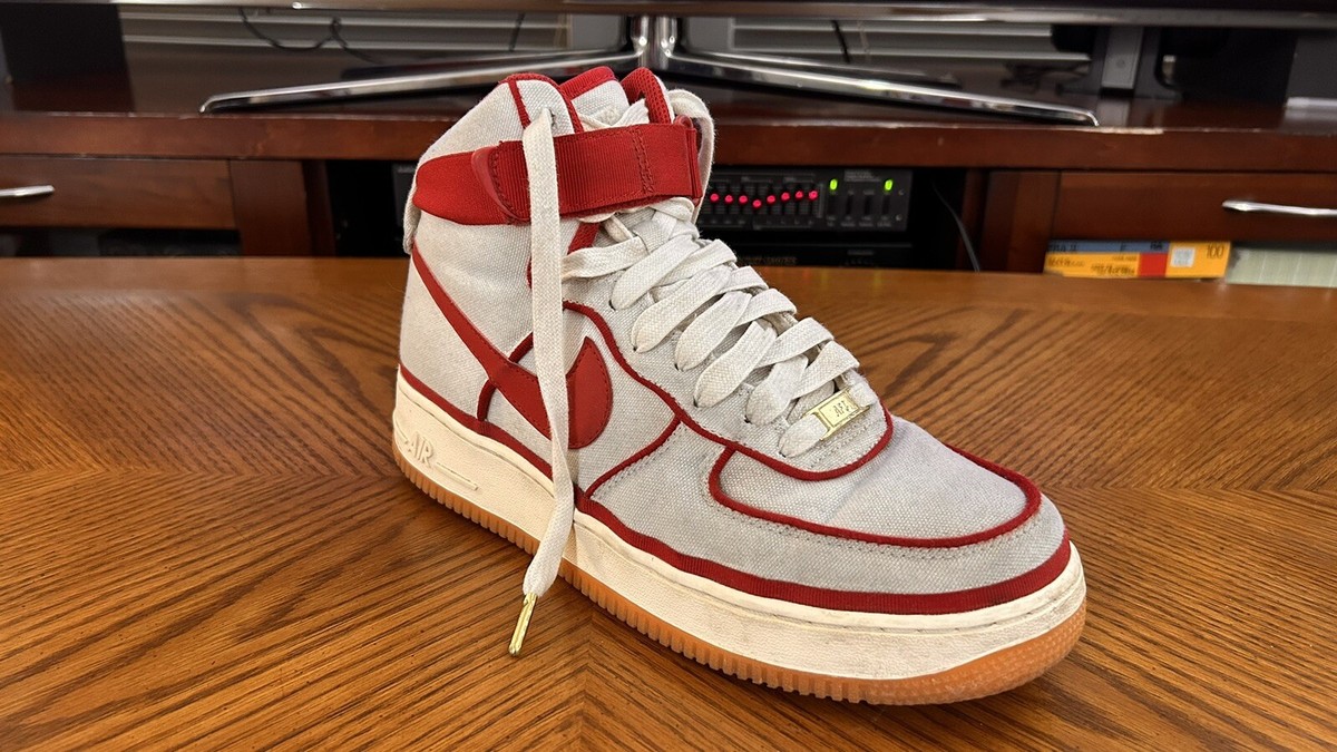 Nike Air Force 1 High '07 LV8 Sail 2017 Gym Red 806403-101 Gum AF1
