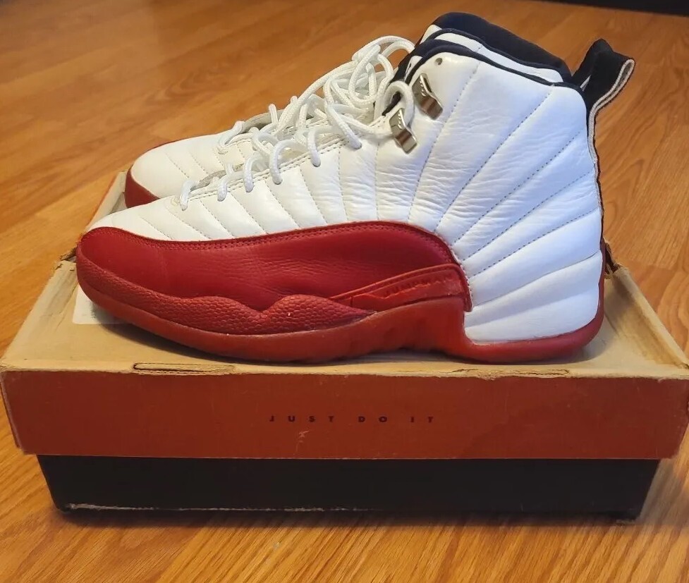 Nike Air Jordan 12 OG 1997 White/Red Cherry Men's Size 9.5 VNDS