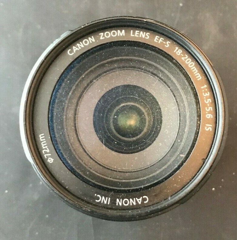Canon EF-S 18-200mm 1:3.5-5.6 IS Standard Zoom Lens for Canon
