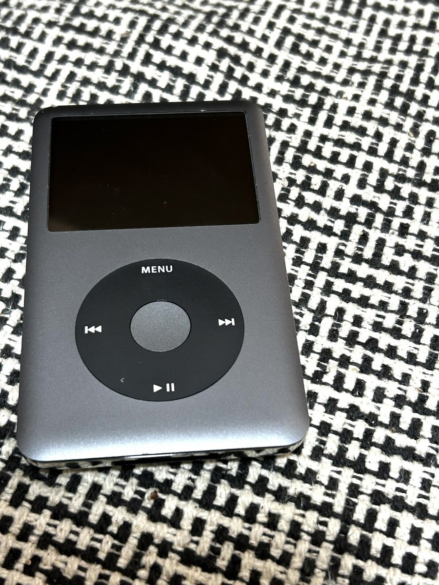 Apple iPod Classic 7th Gen 160GB Black Model MC297J Working Used