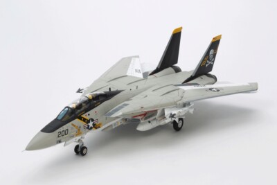 Tamiya 61114 1/48 Grumman F-14A Tomcat Plastic Model Airplane Kit