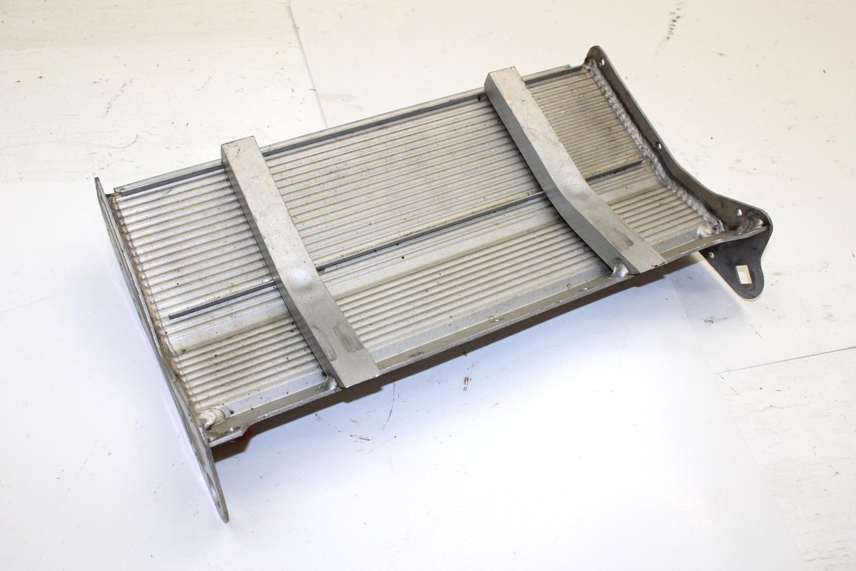 2003 Yamaha Rx1 Oem Right Side Heat Exchanger Radiator 8EP-12440