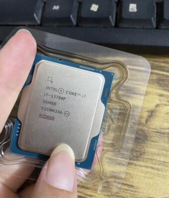 Intel Core i7-13700F 13th Gen (Raptor Lake) CPU - 16 Cores, 24