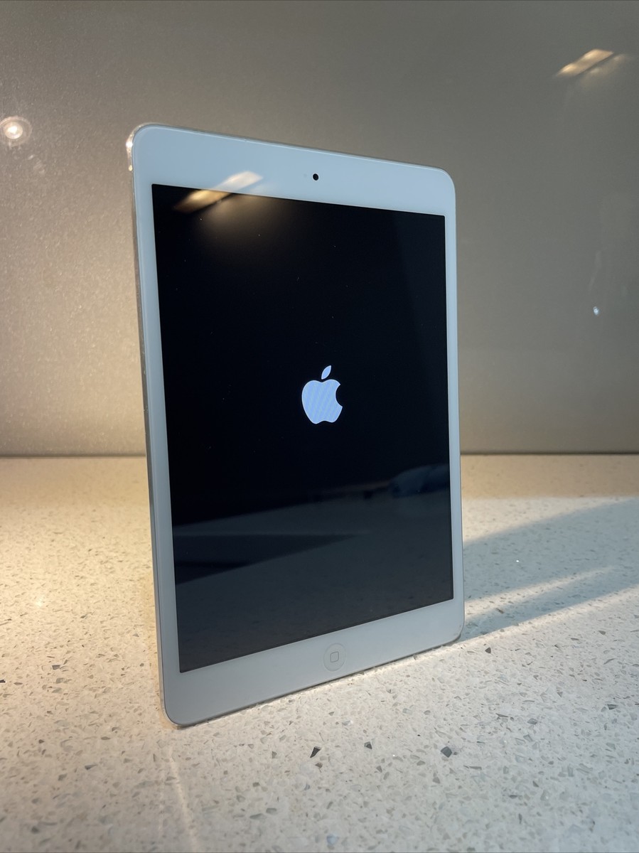 Apple iPad mini 1st Gen. 16GB Wi-Fi 7.9in - Silver Pl Check The