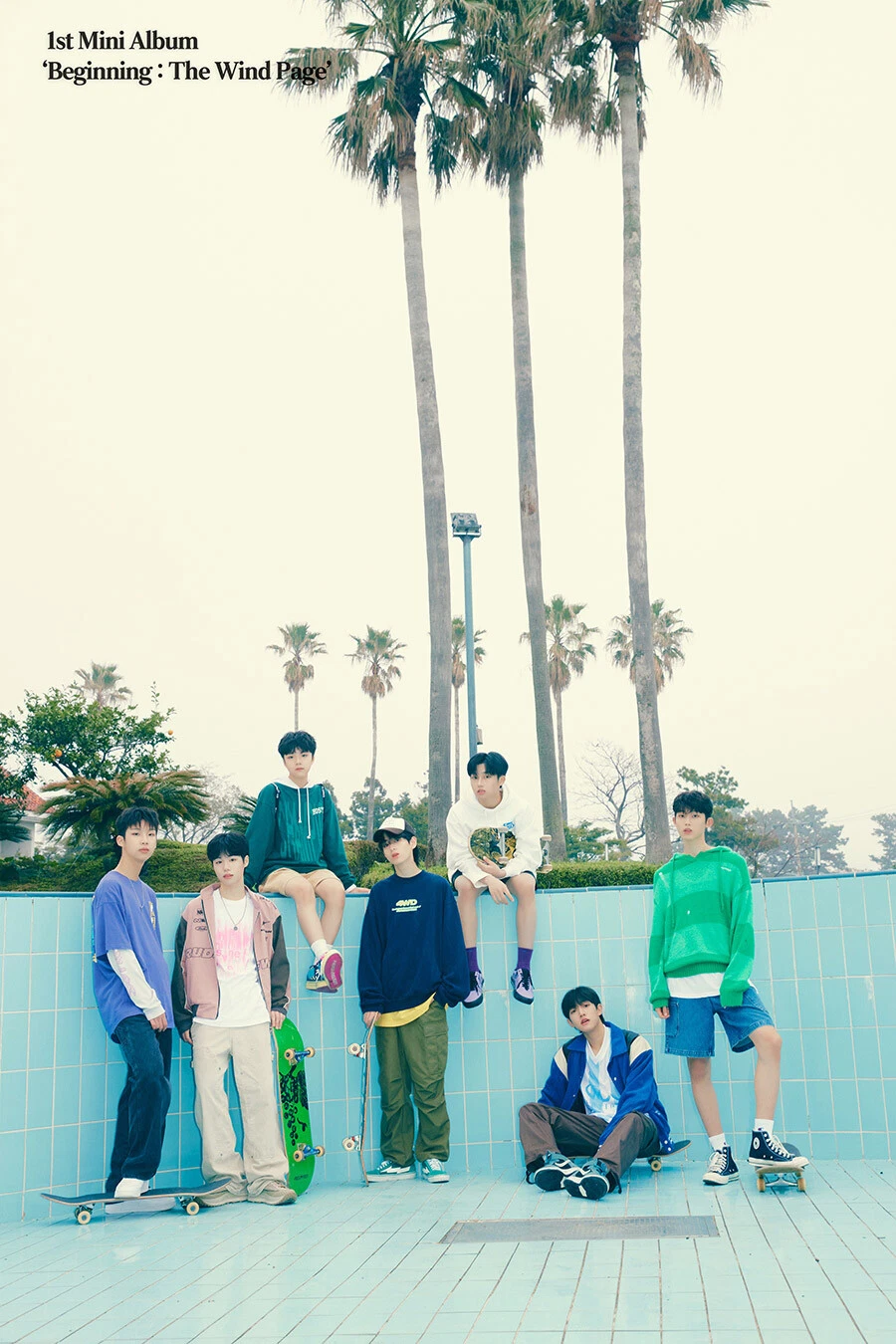 THE WIND [BEGINNING:THE WIND PAGE] 1st Mini Album CD+Photo Book+4