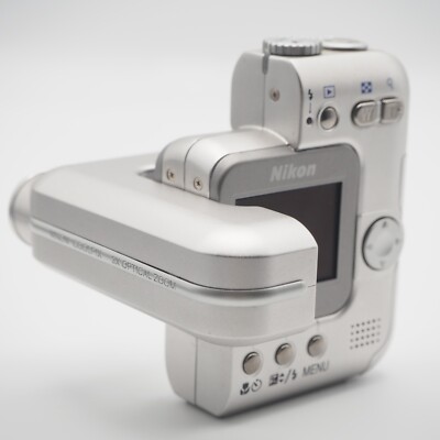 N.Mint] Nikon COOLPIX SQ Digital Compact Camera Silver w/Charger