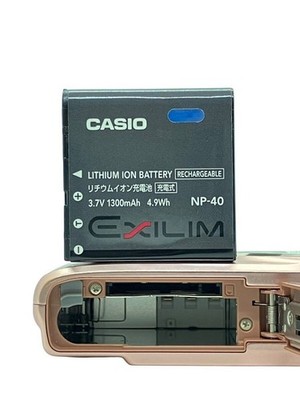CASIO EXILIM ZOOM EX-Z400 Pink Digital Camera 12.1 MP 4x Optical