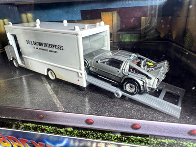 Back to The Future Hot Wheels Set SDCC Mattel Creations 40th Anv