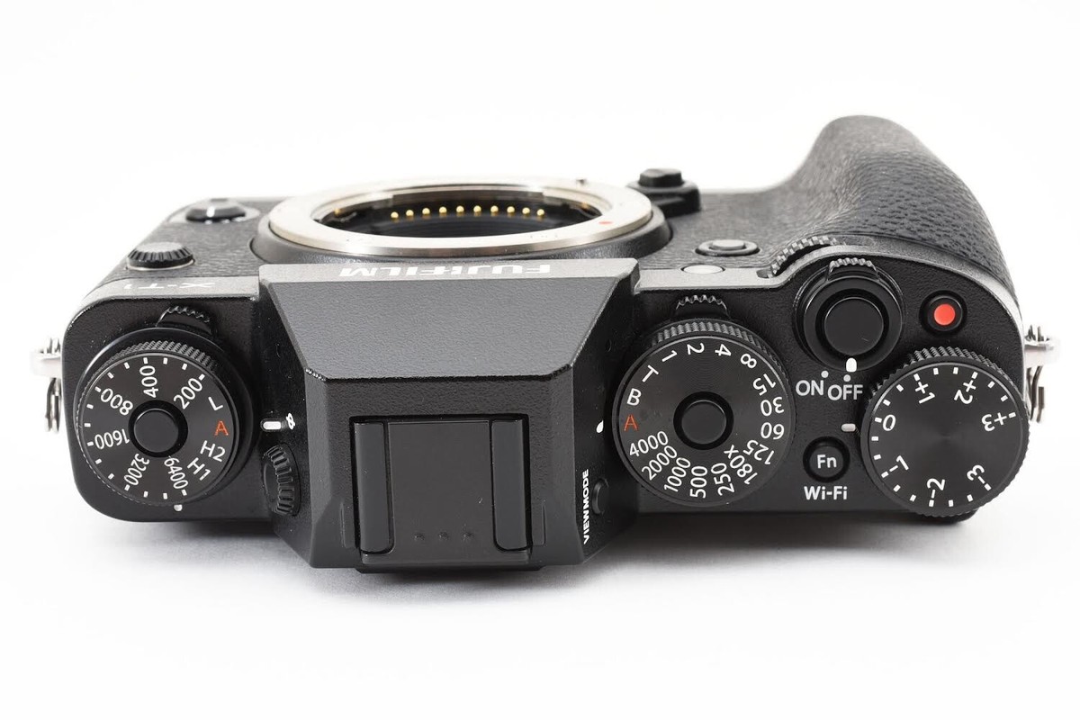 Fujifilm X-T1 16.3MP Mirrorless Digital Camera Body Set Made In