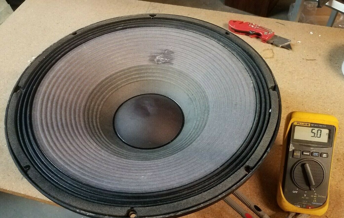 JBL 2035 HPL 15